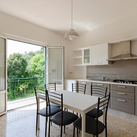 Joivy Family Flat With 3 Balconies, 10 Min To Beach Монелья Экстерьер фото