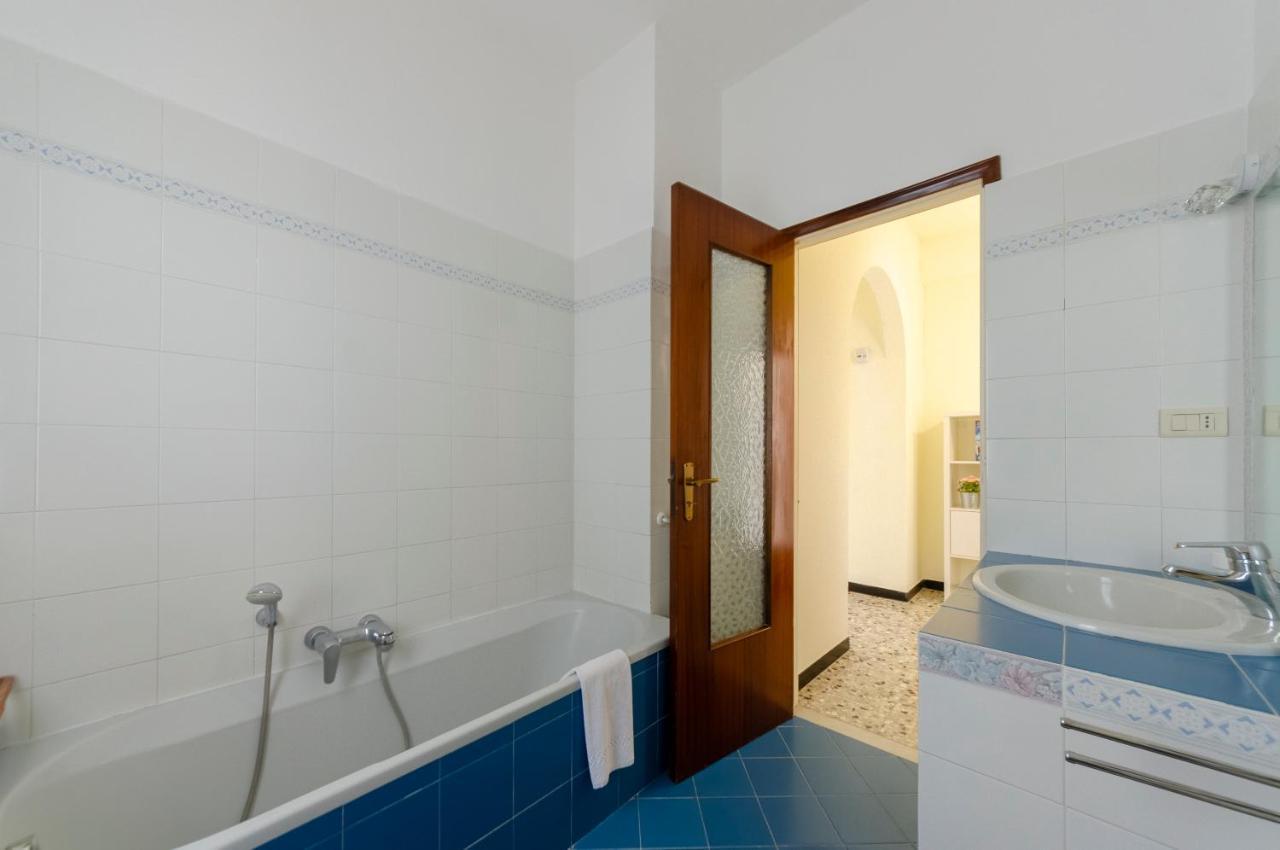 Joivy Family Flat With 3 Balconies, 10 Min To Beach Монелья Экстерьер фото